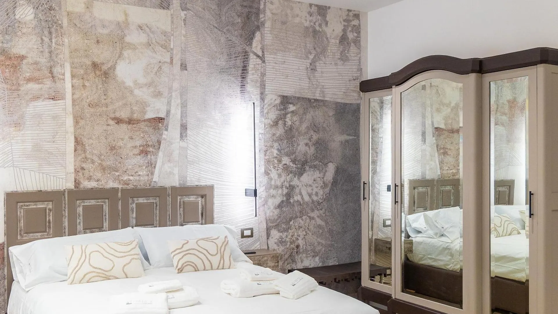 Ariosto'S Luxury Rooms Rome 0*,