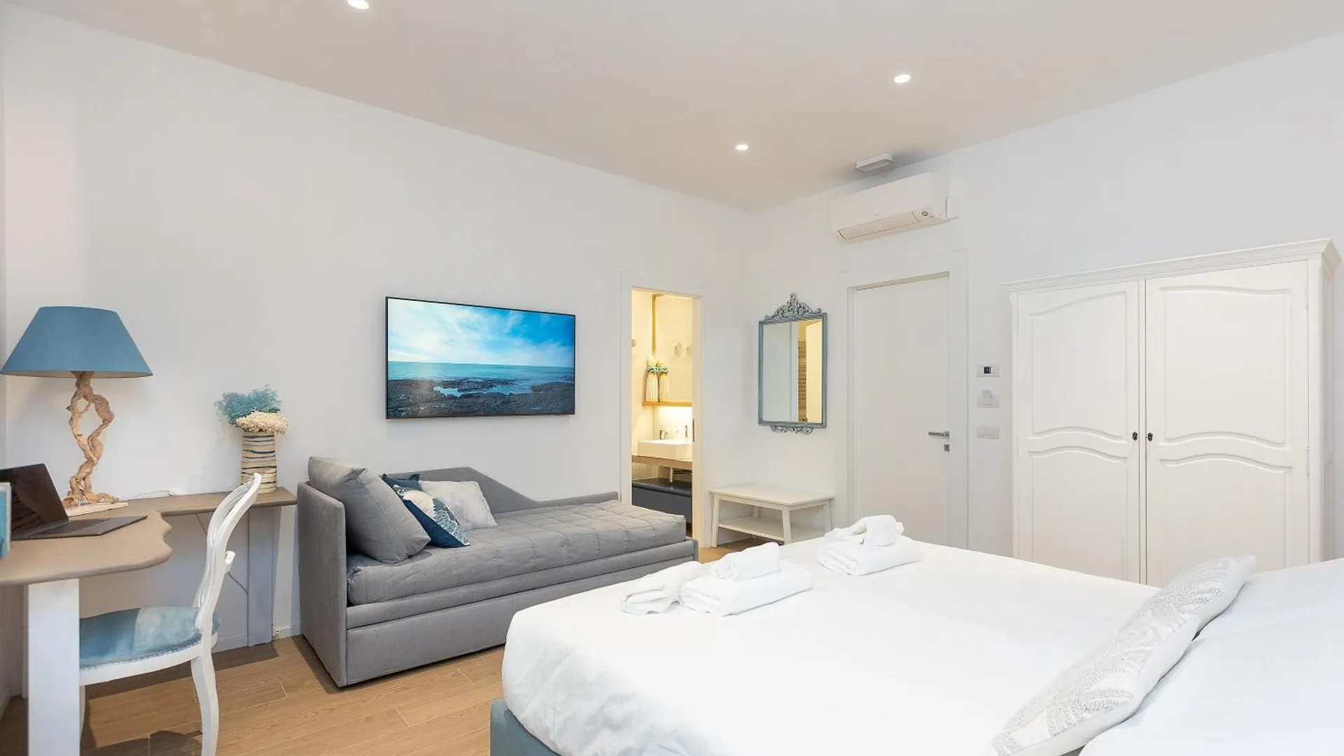 Ariosto'S Luxury Rooms Rome Italy