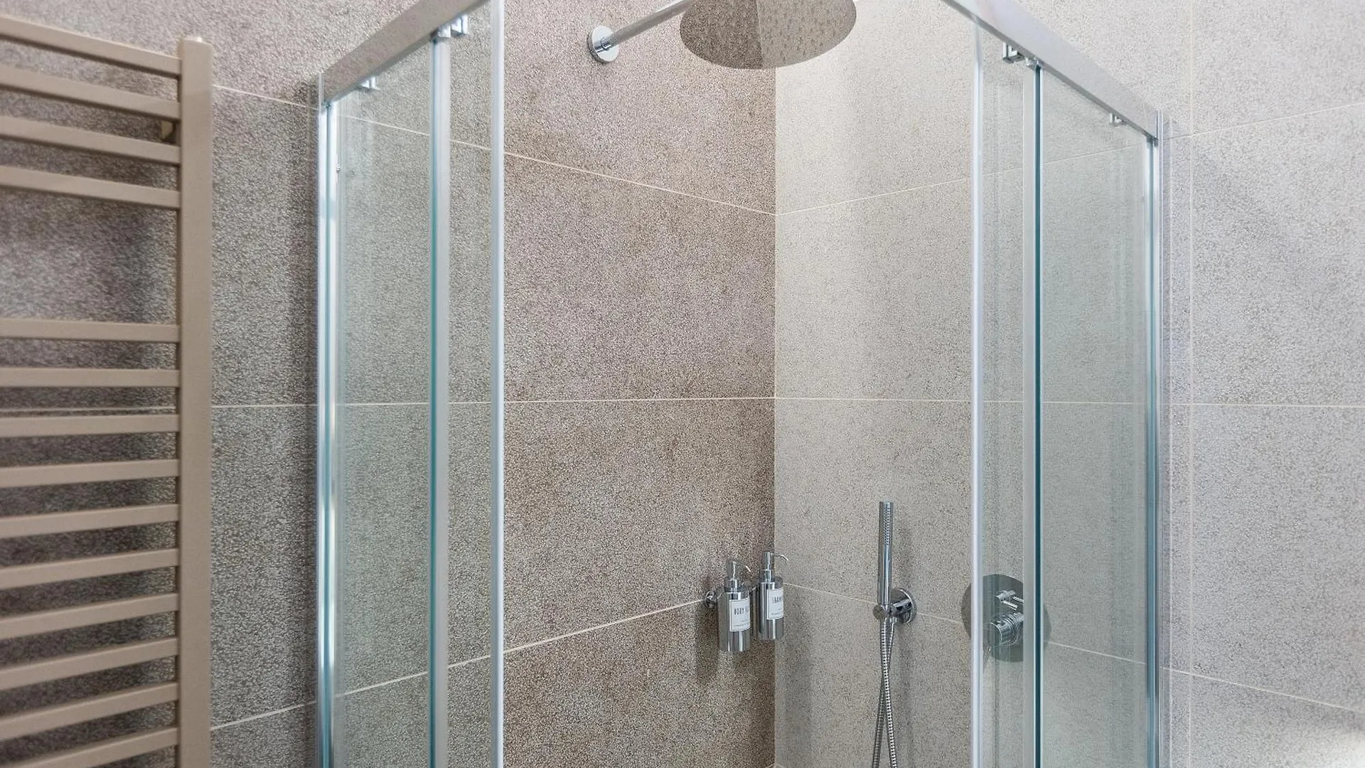Ariosto'S Luxury Rooms Ρώμη Πανσιόν